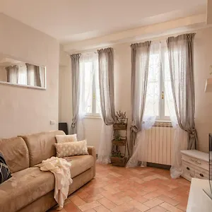  Apartment Toscanella - Flo Italy